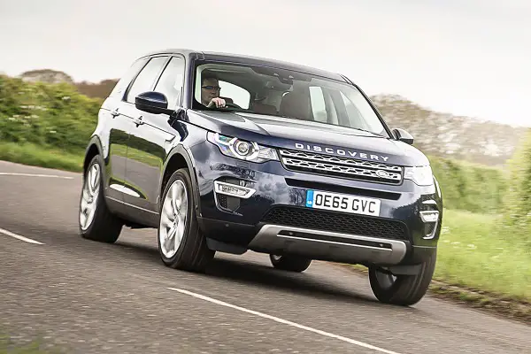 Land Rover Discovery Sport (2015-2019…) – Skrzynka Bezpieczników - Schematy Bezpieczników