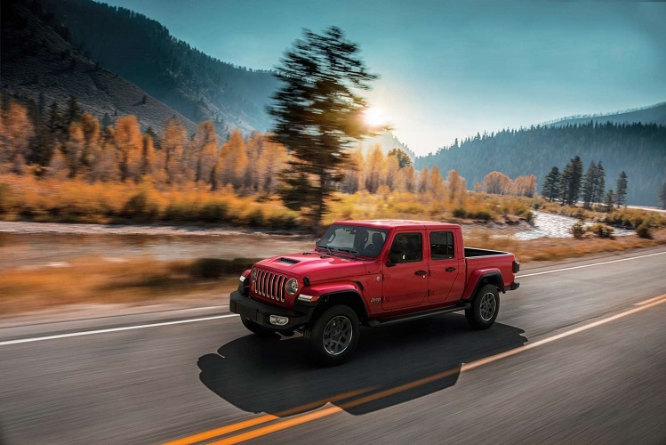 Jeep Gladiator (2021) – skrzynka bezpieczników