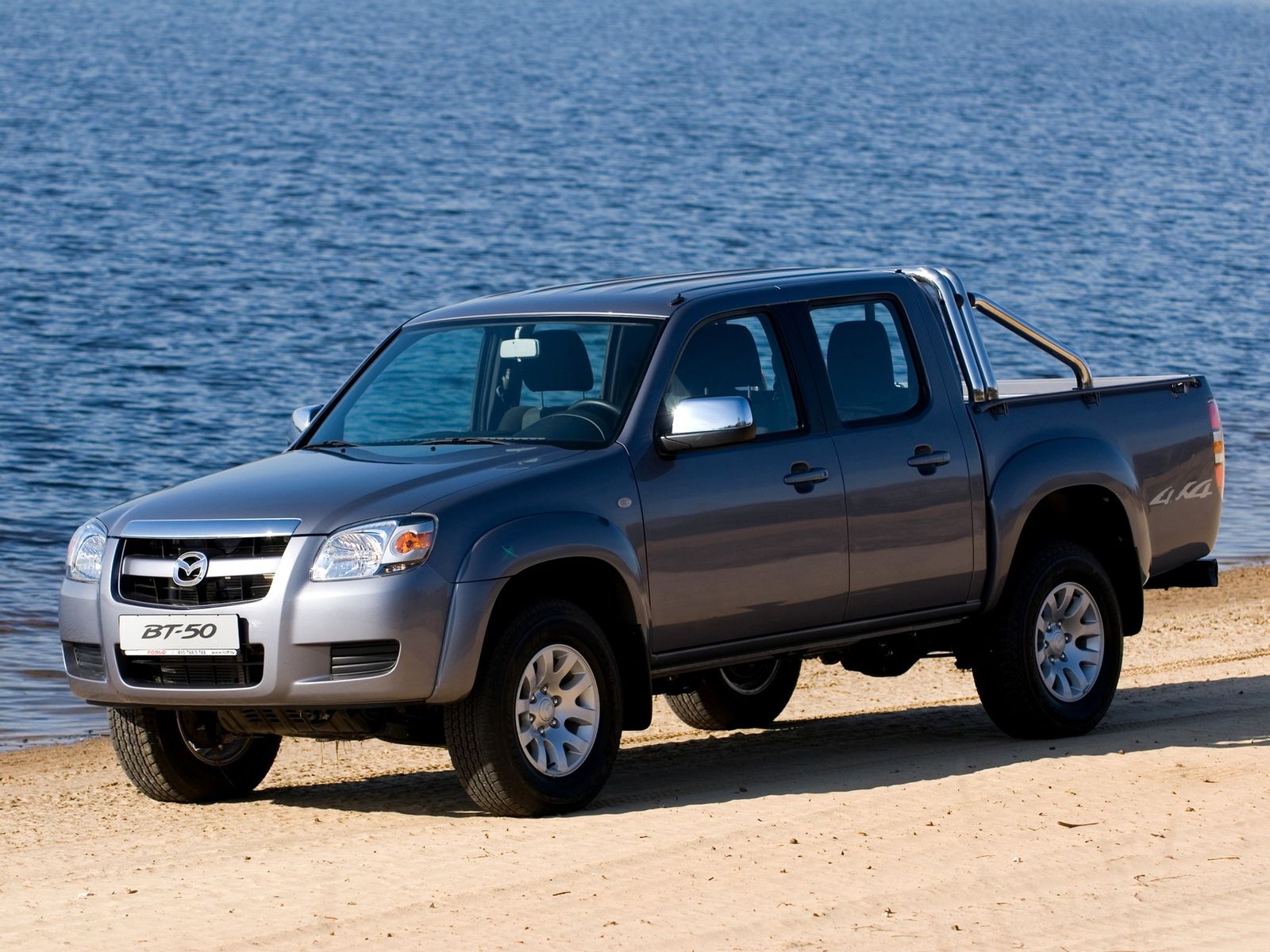 Mazda BT-50 (2006-2011) – skrzynka bezpieczników