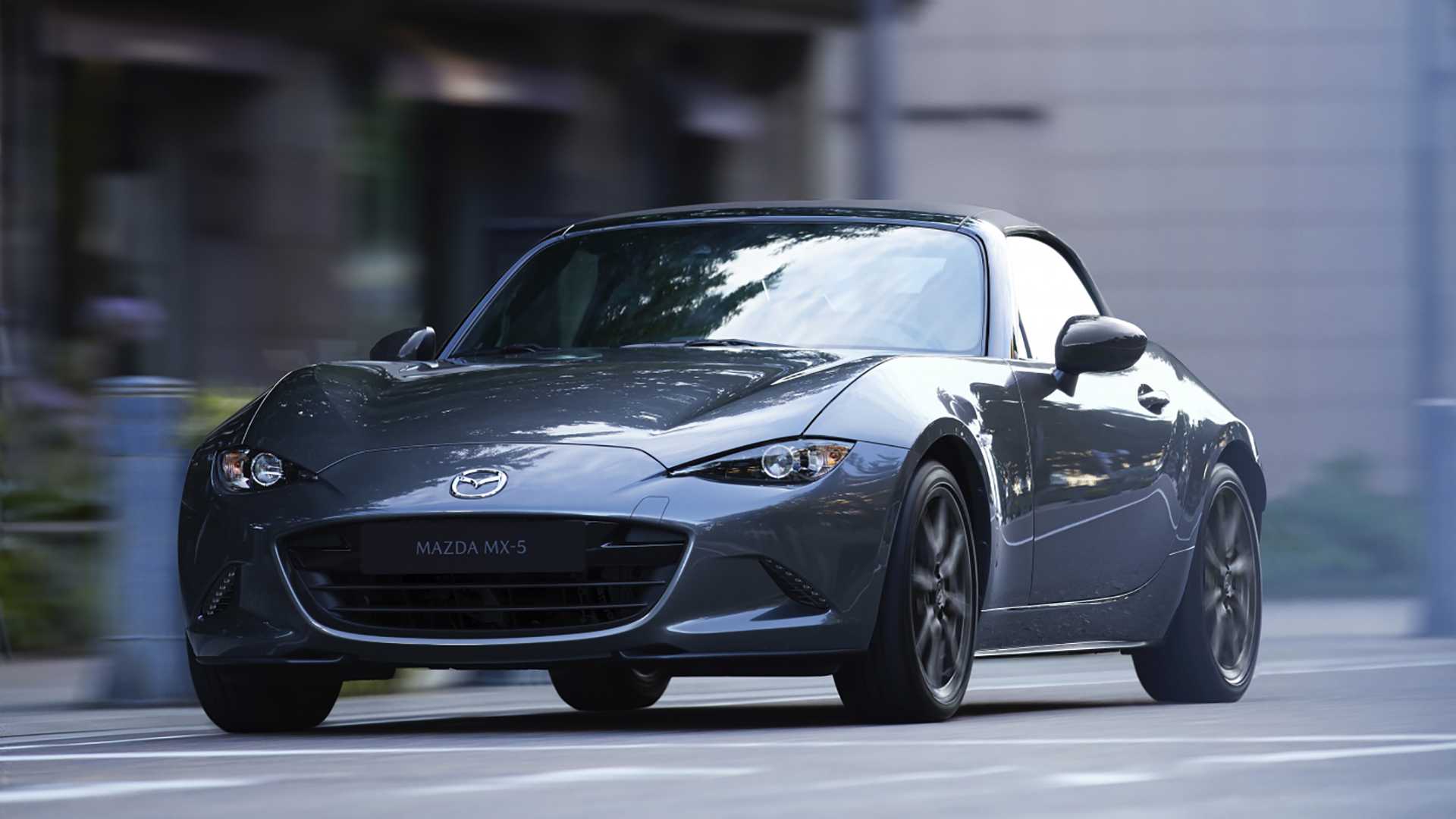 Mazda MX-5 (2020) – skrzynka bezpieczników