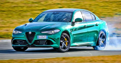 Alfa Romeo Giulia (2022) - skrzynka bezpieczników