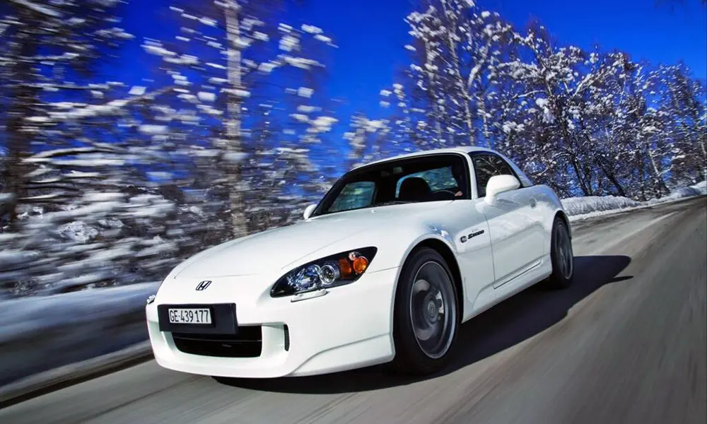 Honda S2000 (1999-2009) - skrzynka bezpieczników