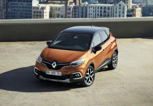 Renault Captur I (2013-2016) - skrzynka bezpieczników