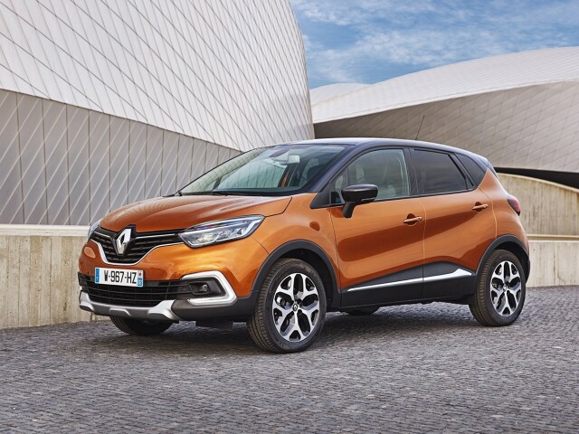 Renault Captur I (2017) - skrzynka bezpieczników