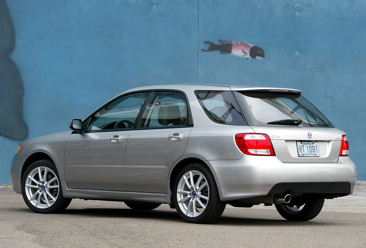 Saab 9-2x (2005-2006) - skrzynka bezpieczników