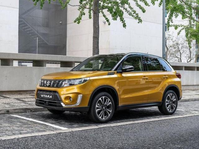 Suzuki Vitara i Escudo (2016-2022) - skrzynka bezpieczników