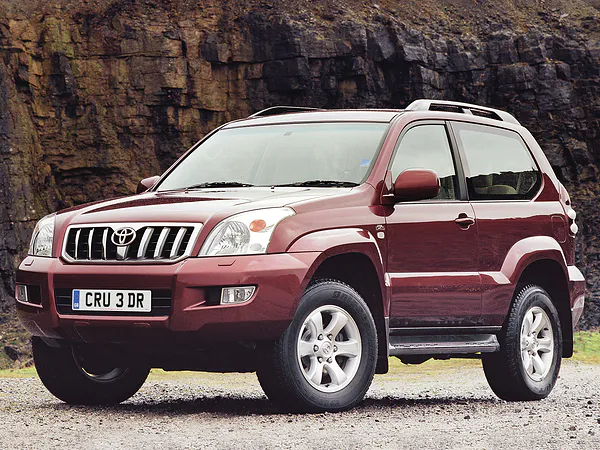 Toyota Land Cruiser Prado (J120) (2002-2009) - skrzynka bezpieczników