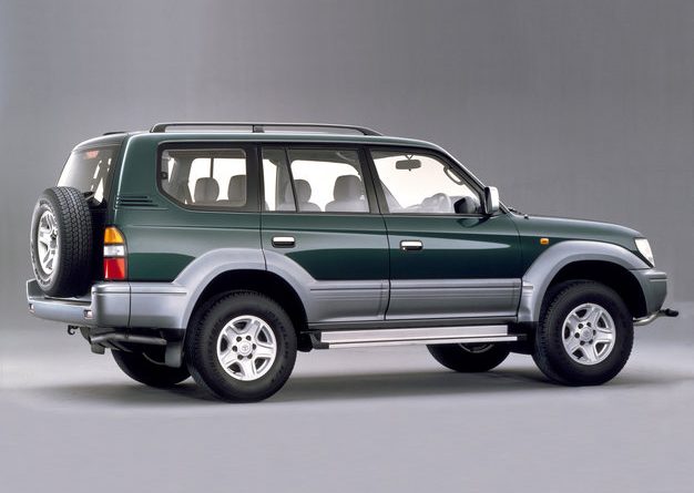 Toyota Land Cruiser Prado (J90) (1996-2002) - skrzynka bezpieczników