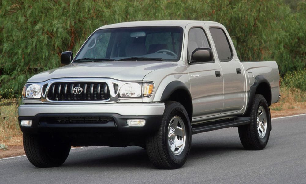 Toyota Tacoma (2001-2004) - skrzynka bezpieczników