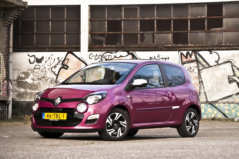 Renault Twingo (2012) – skrzynka bezpieczników