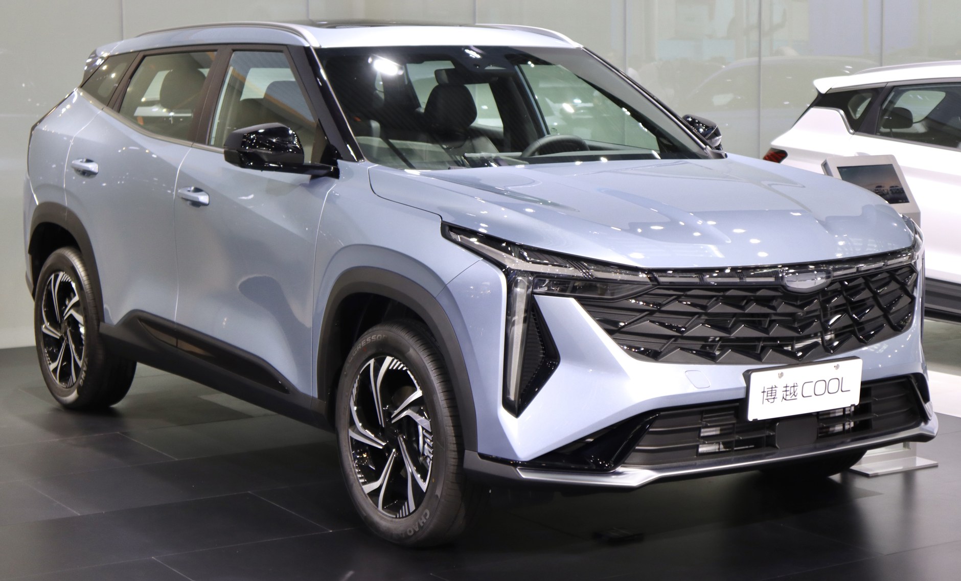 Geely Boyue Cool (od 2023)