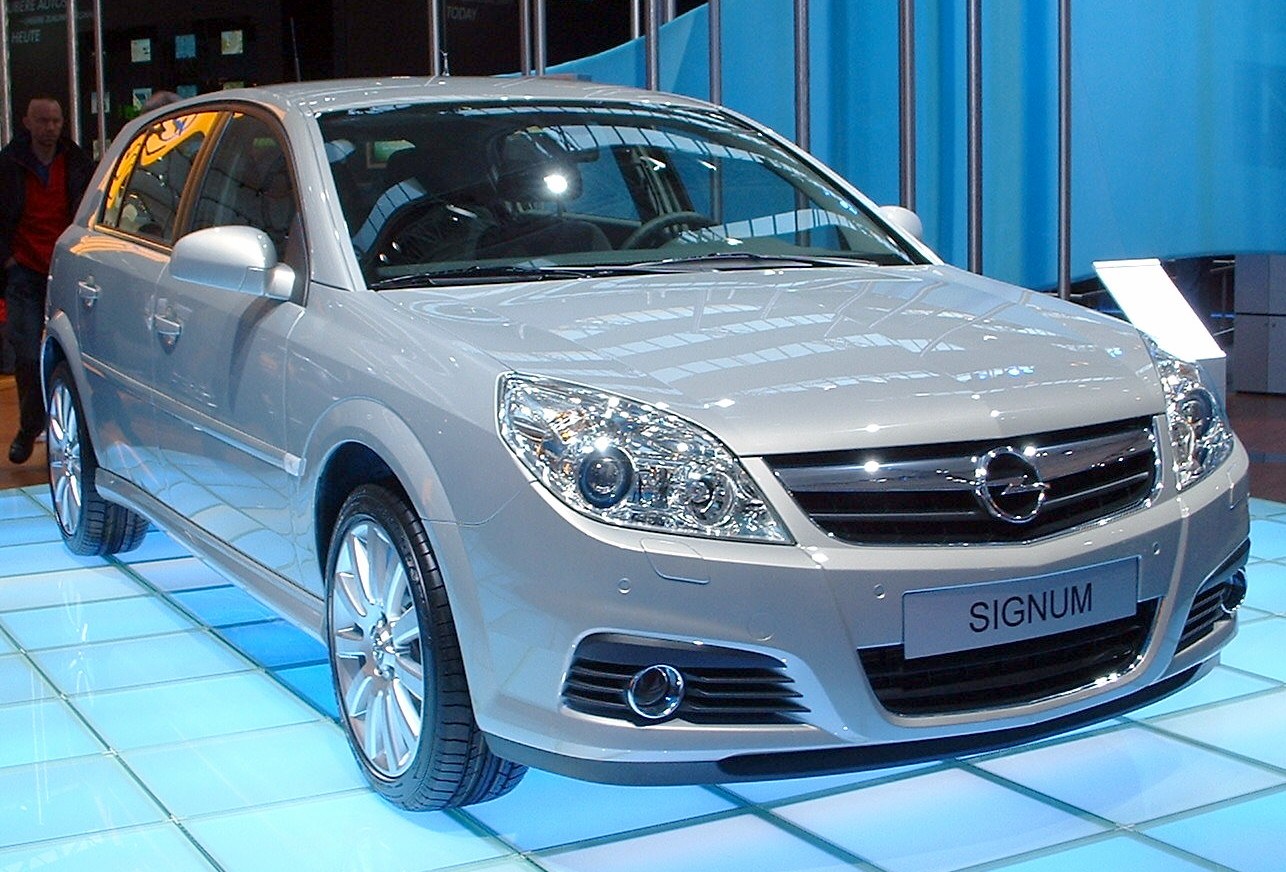 Opel Signum (2003-2008)