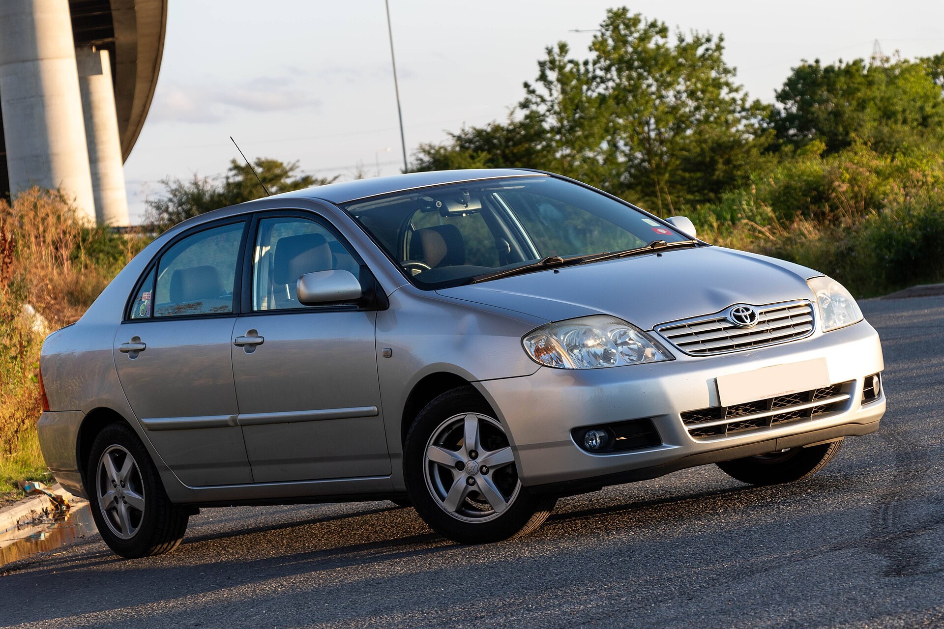 Toyota Corolla E120 (2003-2008)