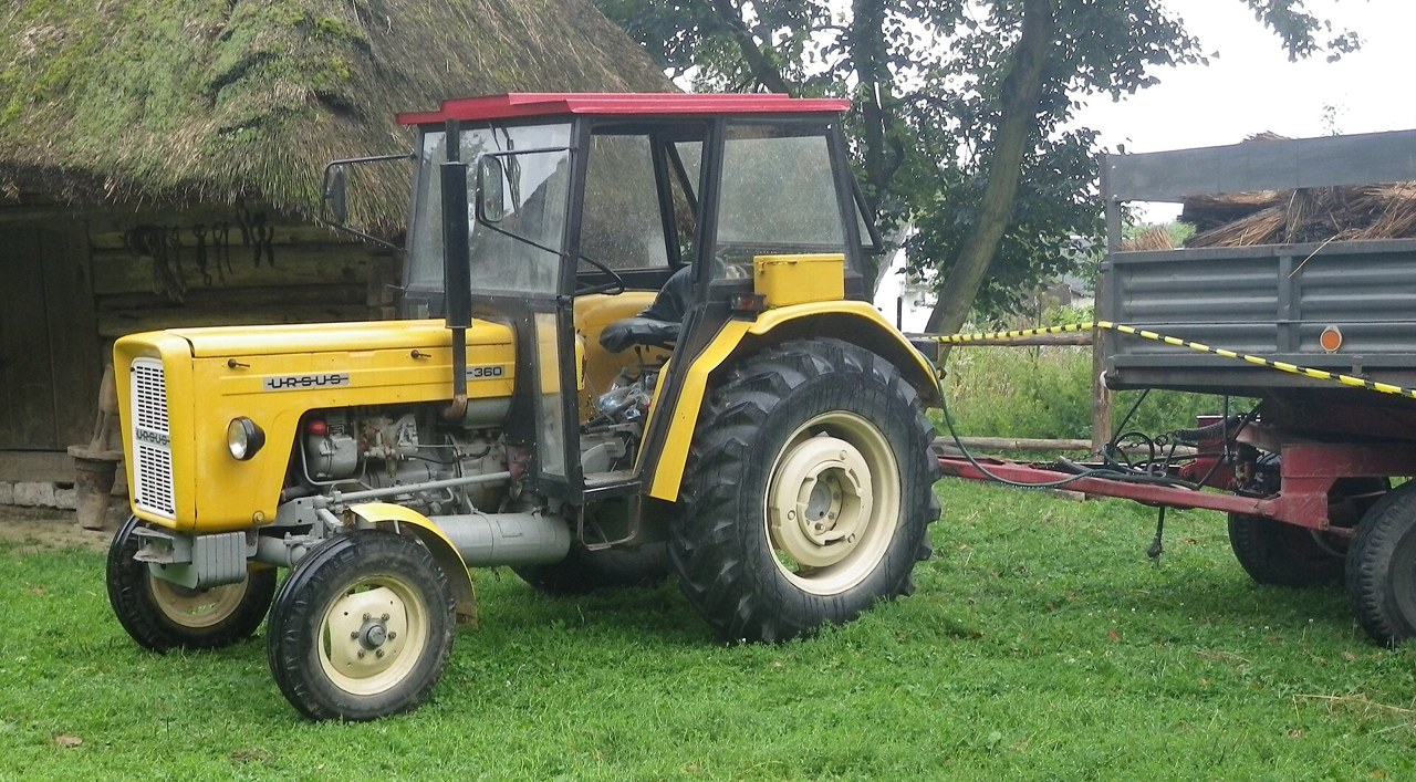 Ciągnik Ursus C-360